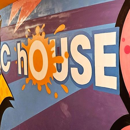 马德里 Arc House Pop Art旅舍 外观 照片